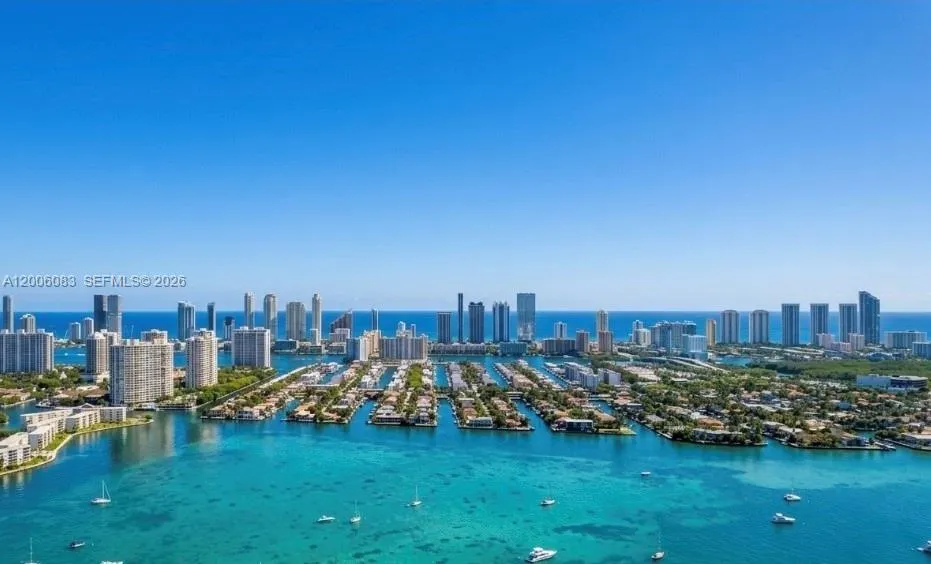 17111 Biscayne Blvd #909 North Miami Beach, FL 33160