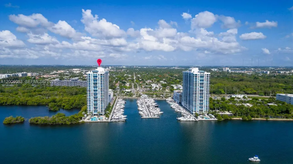 17111 Biscayne Blvd #909 North Miami Beach, FL 33160