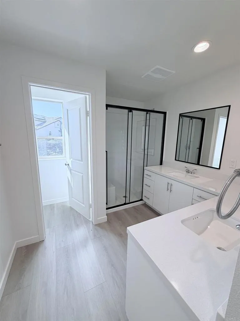 2244 Calle Chanate Paradise Hills, CA 92139