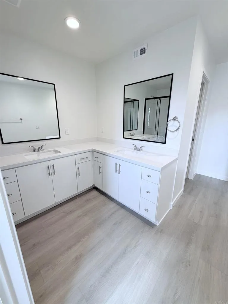 2244 Calle Chanate Paradise Hills, CA 92139