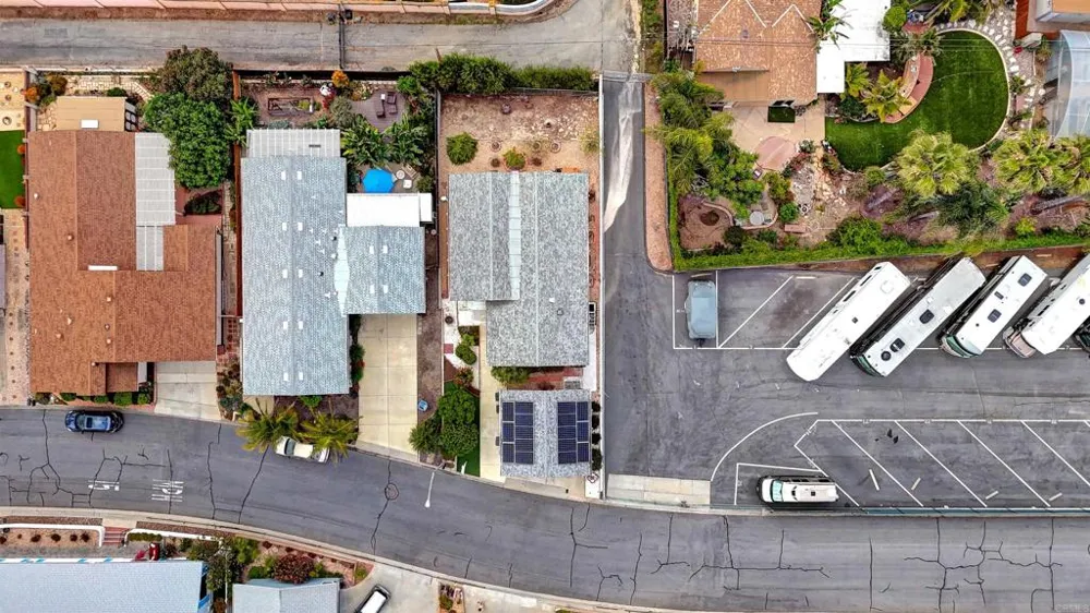 1164 Via Santa Paulo Vista, CA 92081