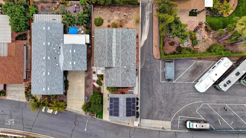 1164 Via Santa Paulo Vista, CA 92081