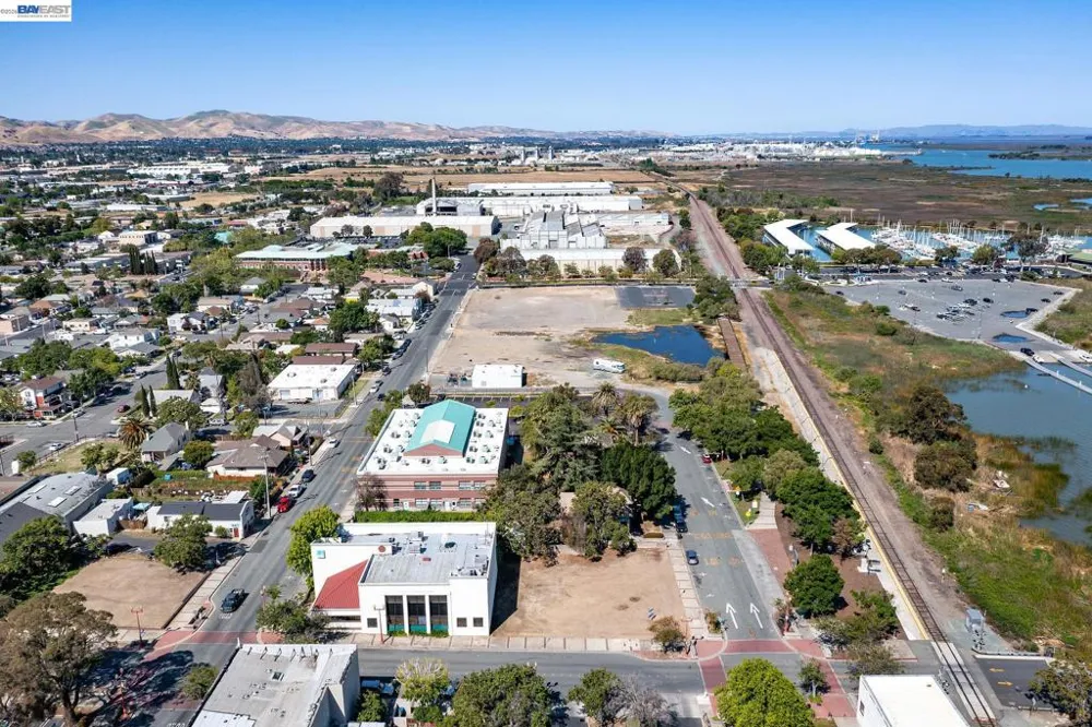 I St Antioch, CA 94509
