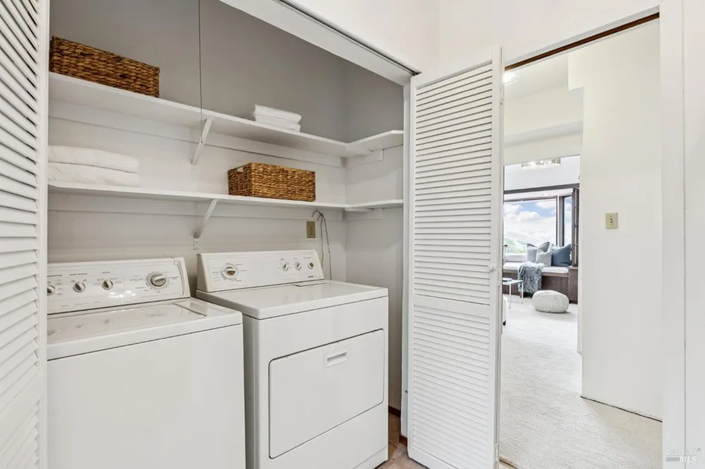 99 Glenside Way San Rafael, CA 94903
