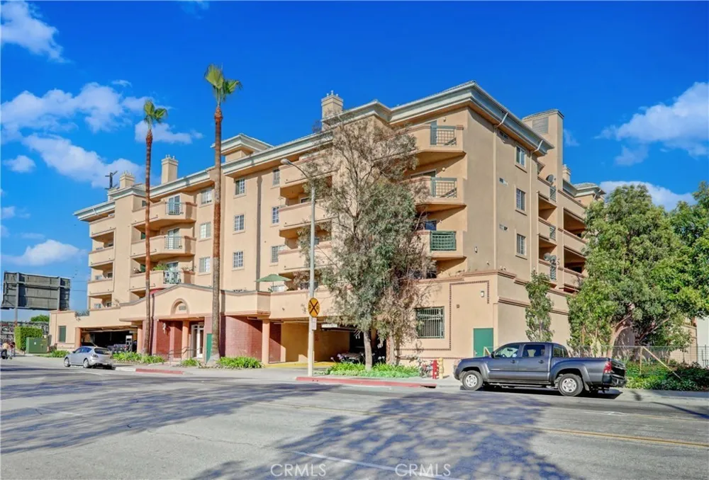 11410 Brookshire #316 Downey, CA 90241