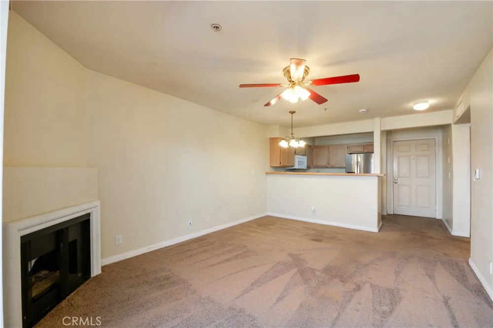 11410 Brookshire #316 Downey, CA 90241