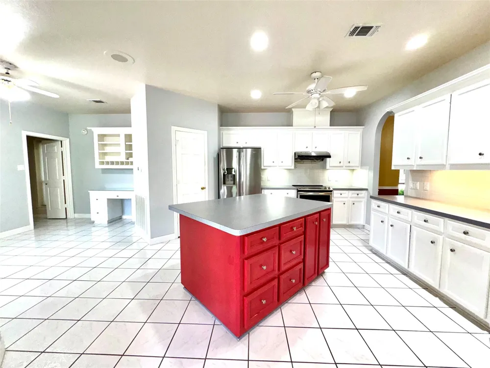 41 Bluebird Lane Trinity, TX 75862