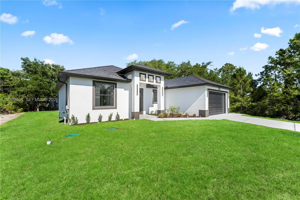 3701 Ida Ave N Lehigh Acres, FL 33971