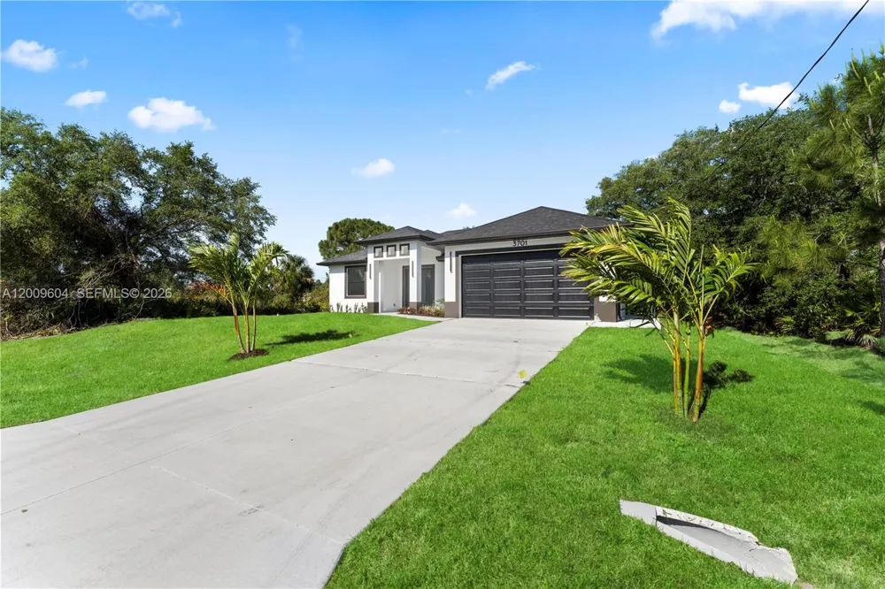 3701 Ida Ave N Lehigh Acres, FL 33971