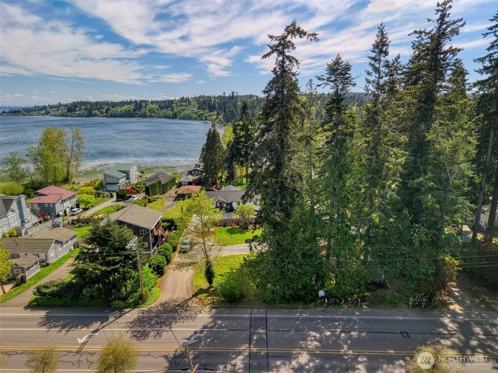 25933 Coveview Lane NE Kingston, WA 98346