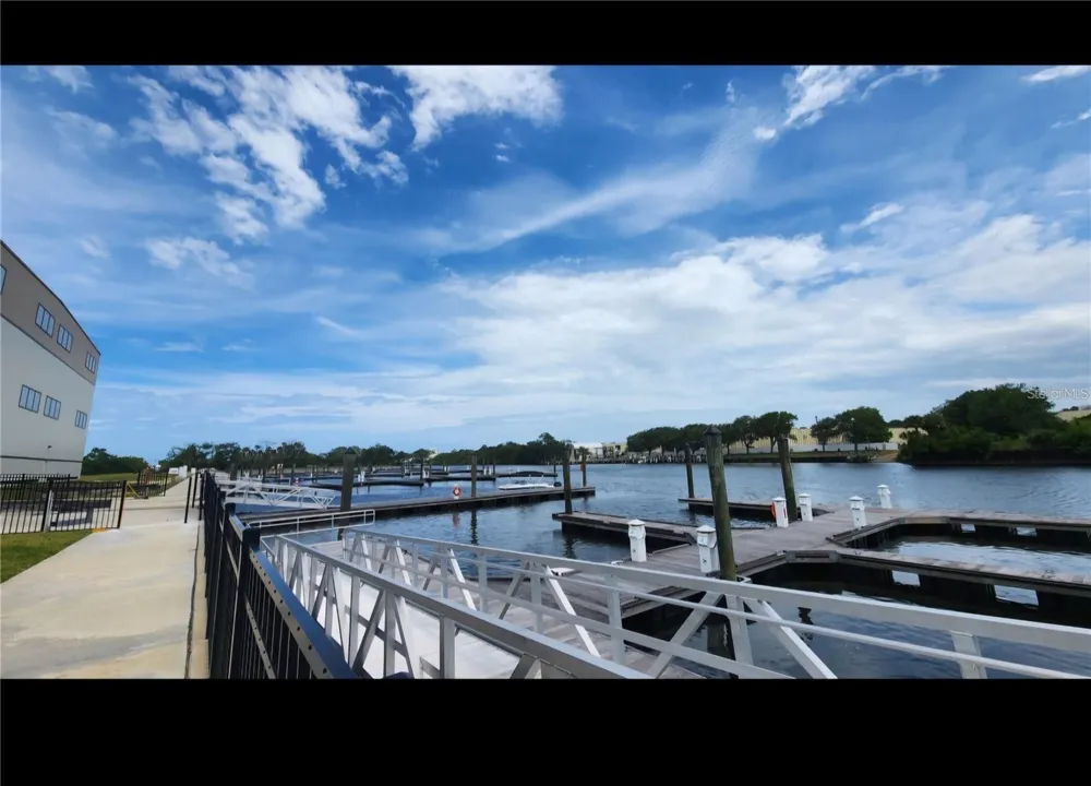 21 DEL PALMA DRIVE Palm Coast, FL 32137