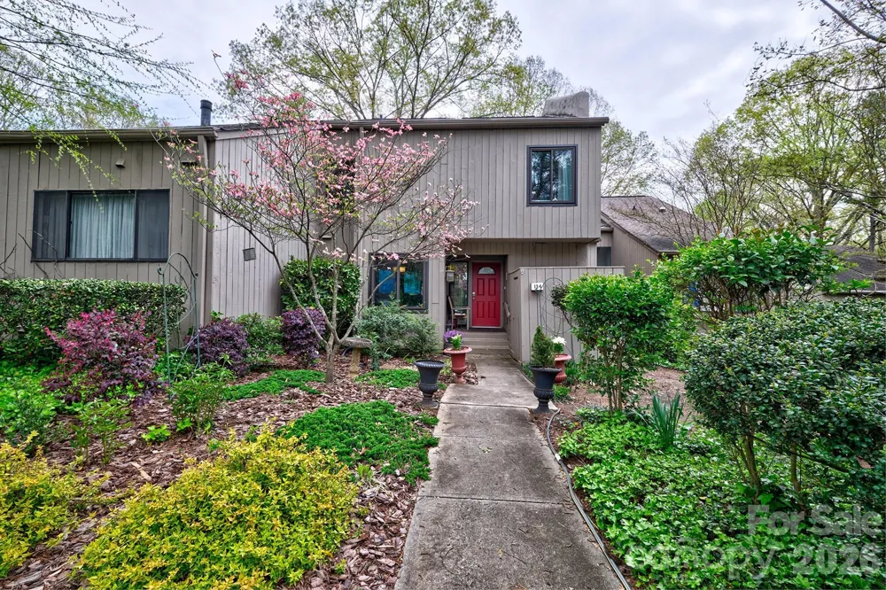 134 Pine Grove Circle Lake Wylie, SC 29710