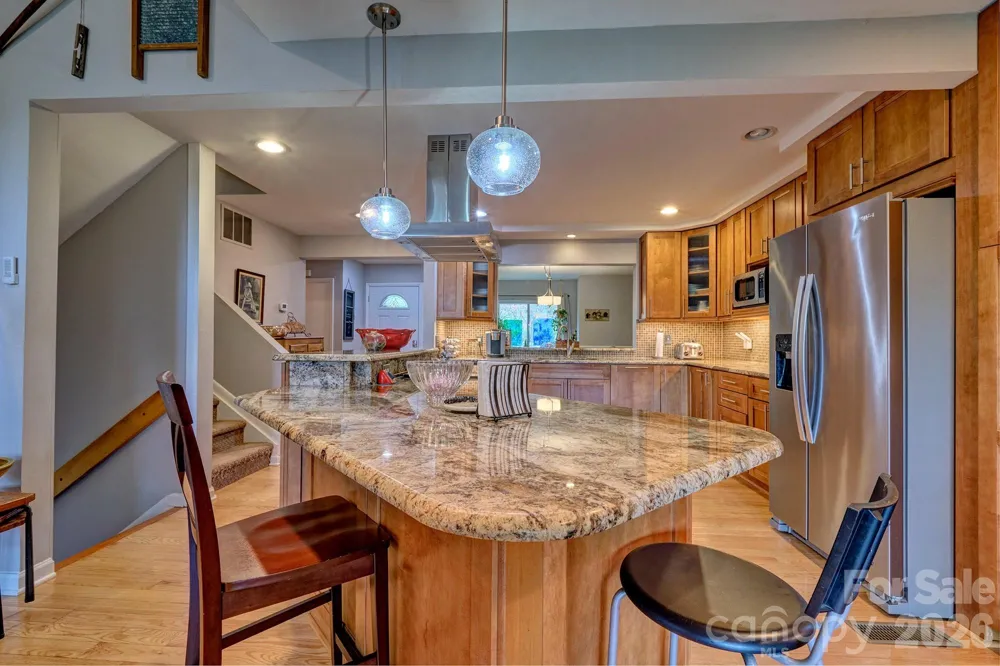 134 Pine Grove Circle Lake Wylie, SC 29710