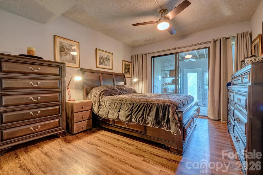 134 Pine Grove Circle Lake Wylie, SC 29710