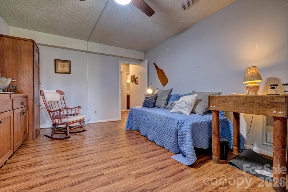 134 Pine Grove Circle Lake Wylie, SC 29710