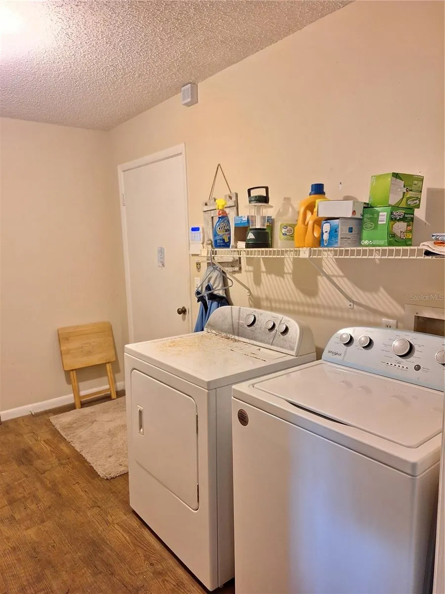 2707 PINE TREE DRIVE Edgewater, FL 32141