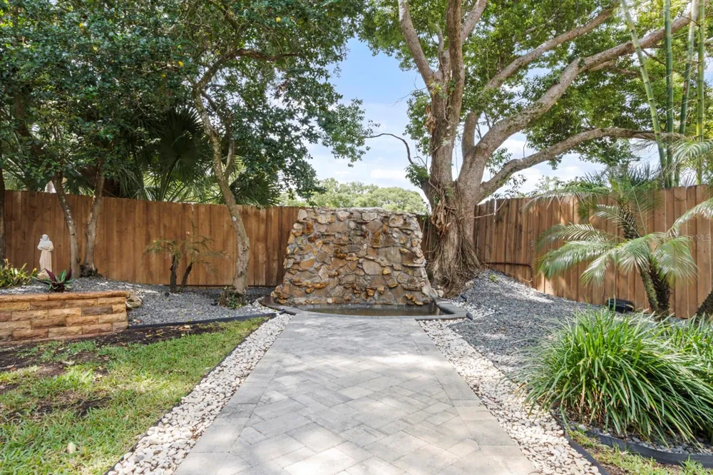 755 WOODSIDE ROAD Maitland, FL 32751