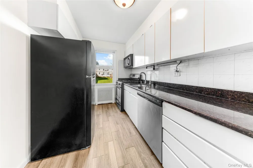 71-46 Little Neck Parkway #155A Bellerose, NY 11426