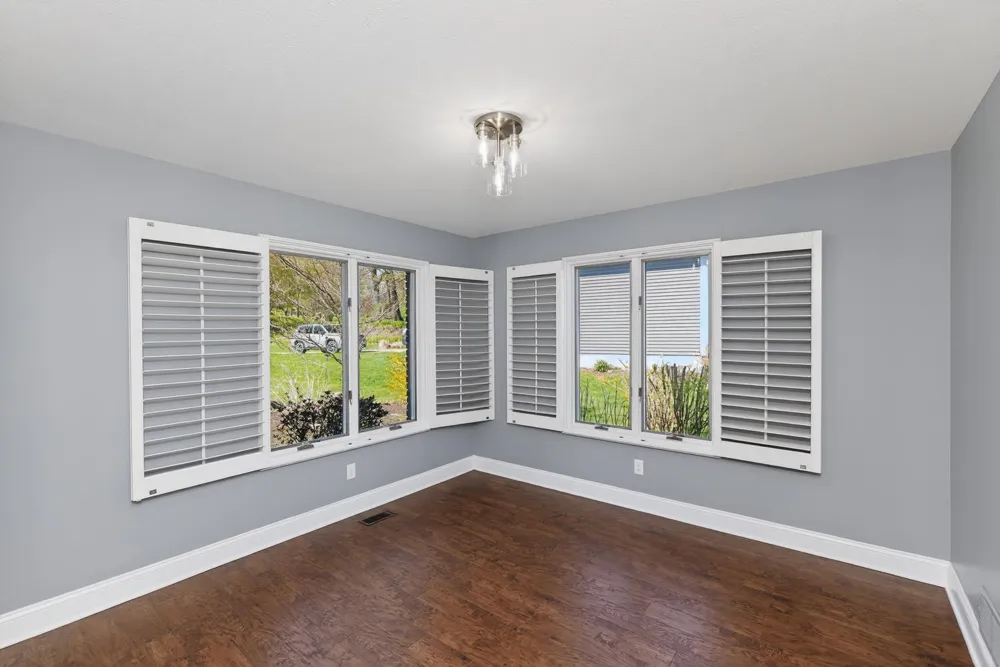 10436 Kings Point Drive Three Rivers, MI 49093