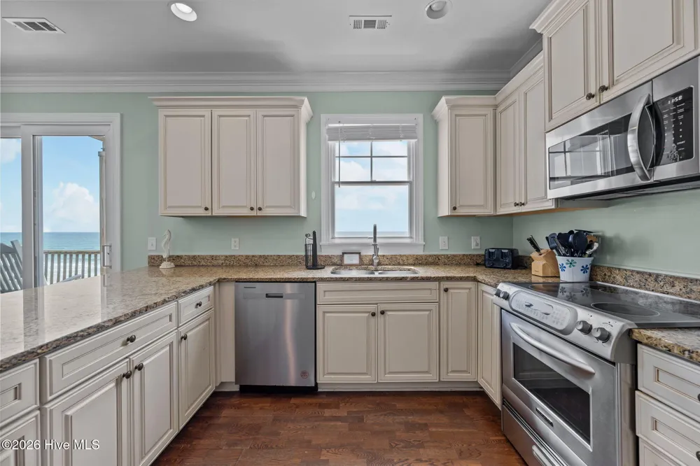 2216 S Shore Drive #A & B Surf City, NC 28445