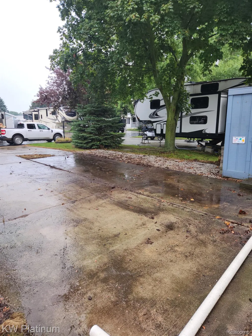 5236 Fredicksburg Ln, Lexington Village, MI 48450