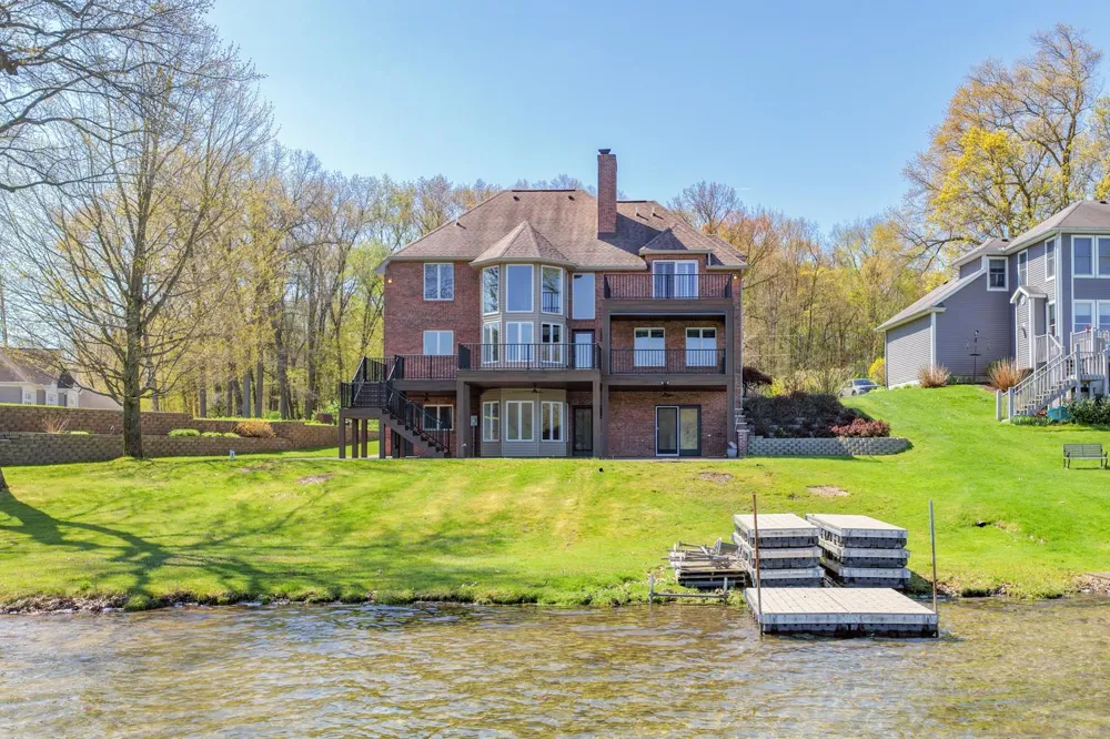 10436 Kings Point Drive Fabius Township, MI 49093