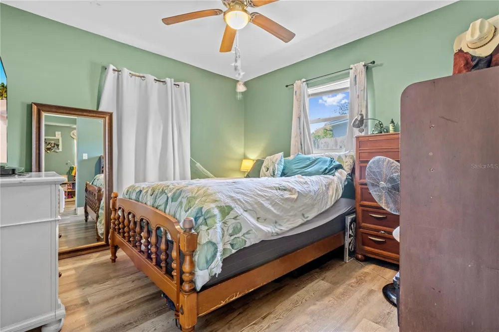 5771 91ST AVENUE Pinellas Park, FL 33782