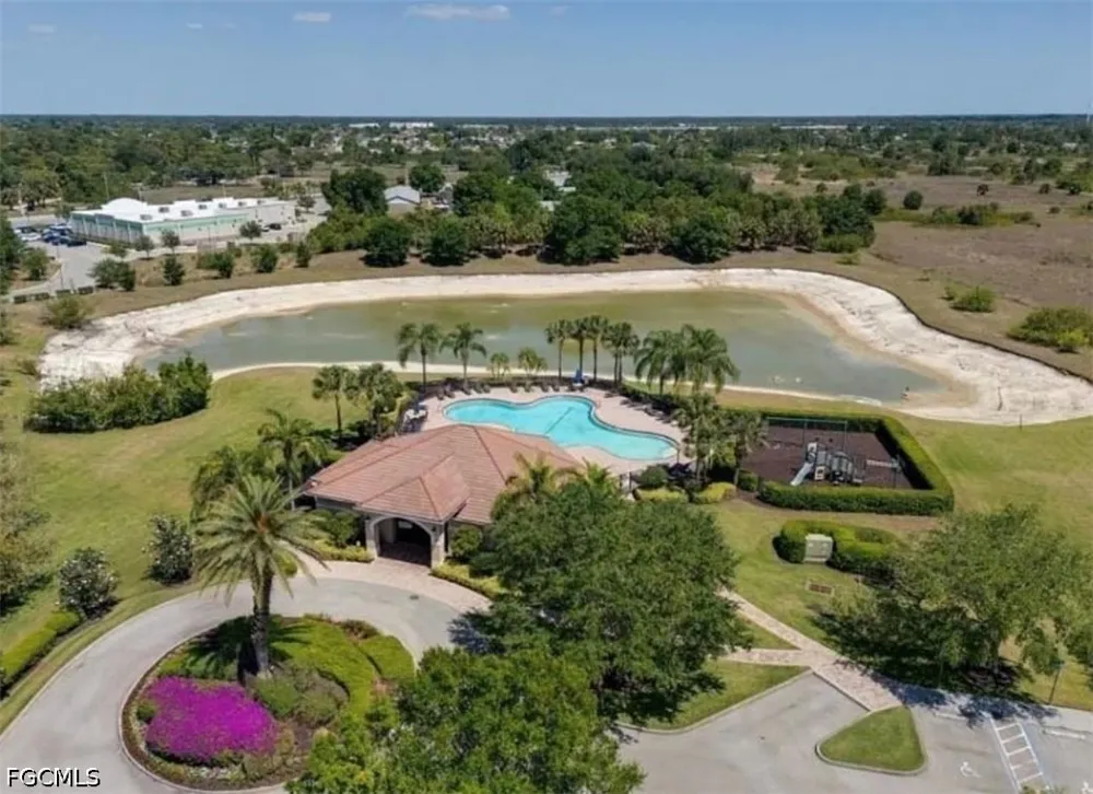 Canal Brook Lane Lehigh Acres, FL 33936