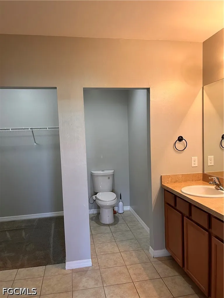 Canal Brook Lane Lehigh Acres, FL 33936