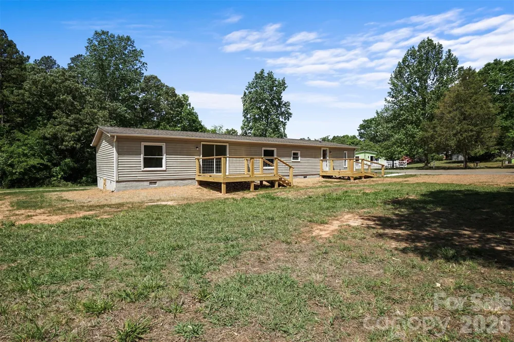 1305 Craig Drive Iron Station, NC 28080