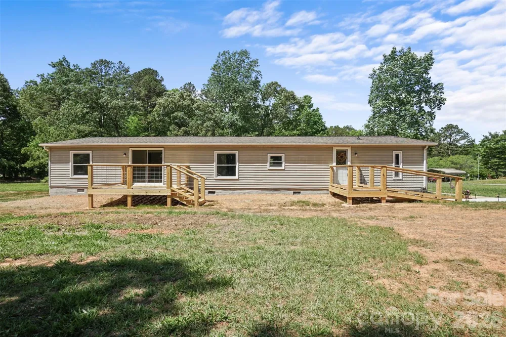 1305 Craig Drive Iron Station, NC 28080