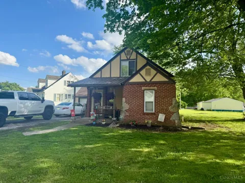403 Cemetery Road