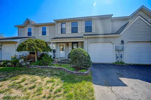 44 Mariners Cove