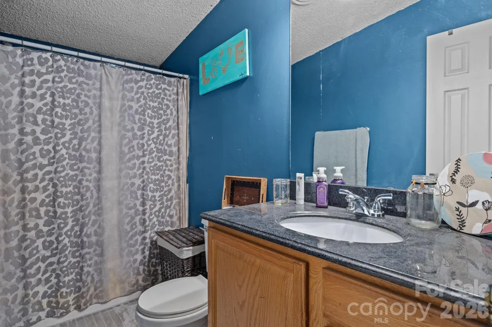 25 Weaver Lane Black Mountain, NC 28711