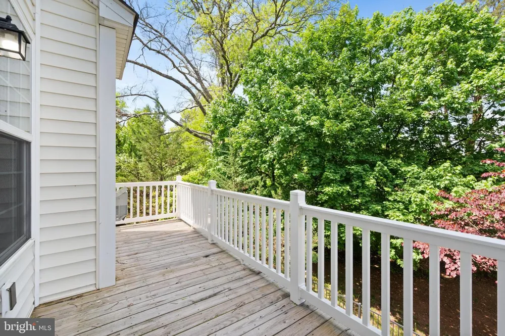 8342 BRODERICK CIRCLE Gaithersburg, MD 20877