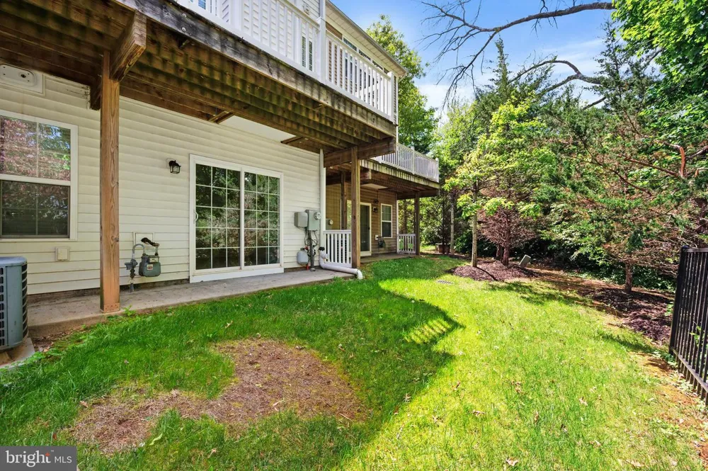8342 BRODERICK CIRCLE Gaithersburg, MD 20877