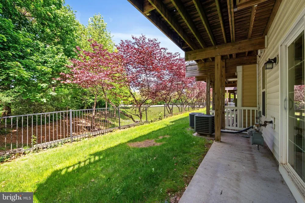 8342 BRODERICK CIRCLE Gaithersburg, MD 20877