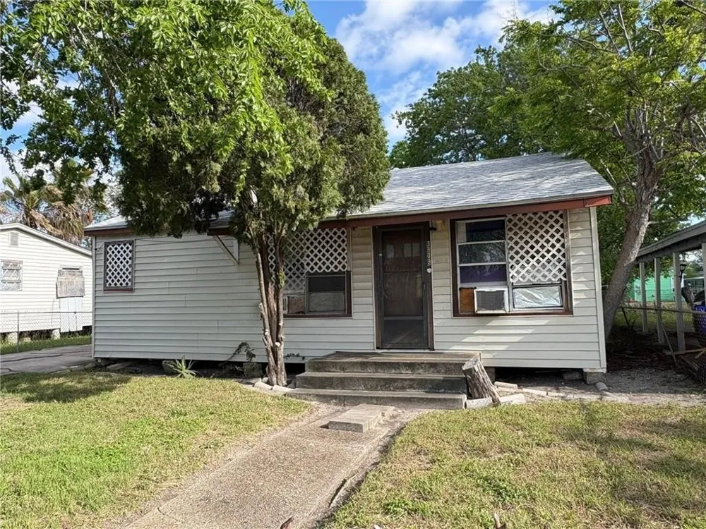 3626 Fairchild Street Corpus Christi, TX 78405