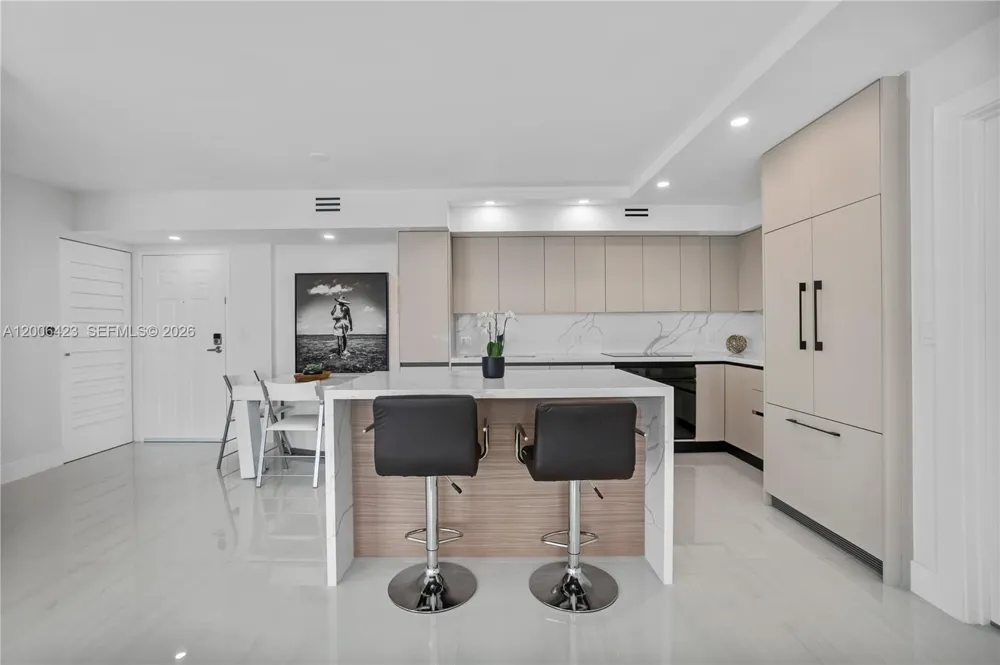 1155 Brickell Bay Dr #2003 Miami, FL 33131