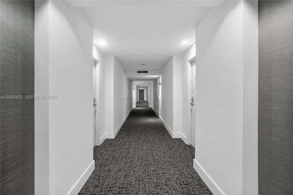 1155 Brickell Bay Dr #2003 Miami, FL 33131