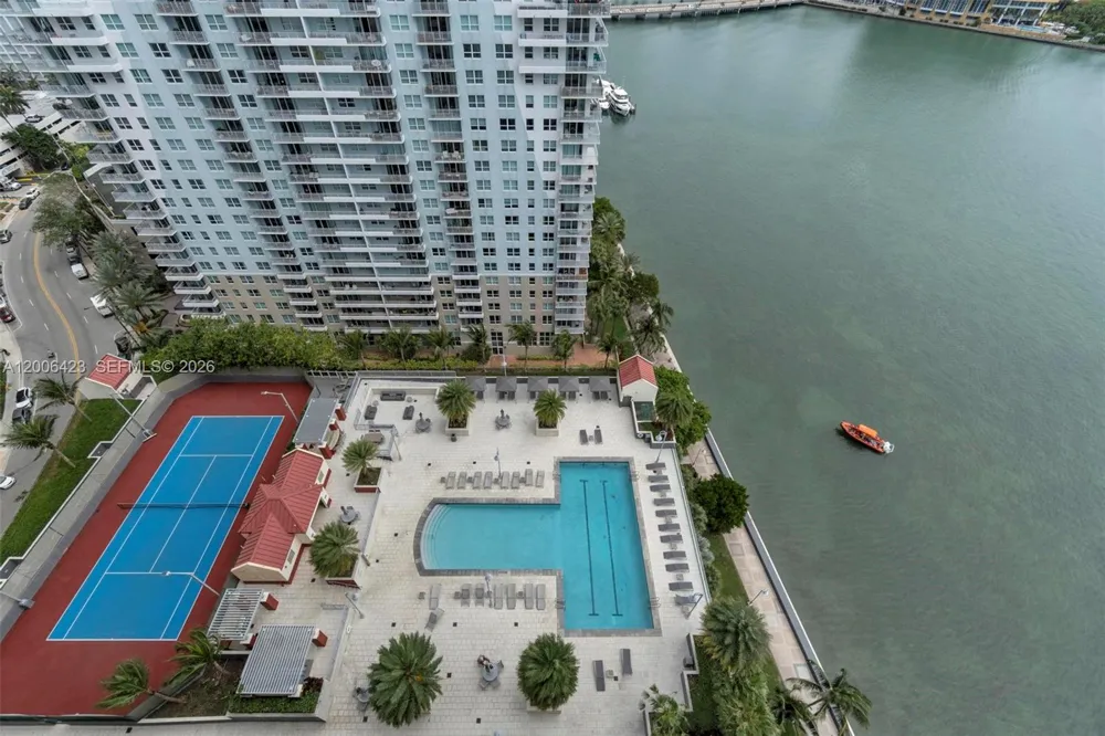 1155 Brickell Bay Dr #2003 Miami, FL 33131