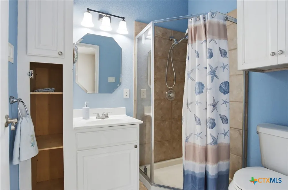 642 Phantom Rider Trail Spring Branch, TX 78070