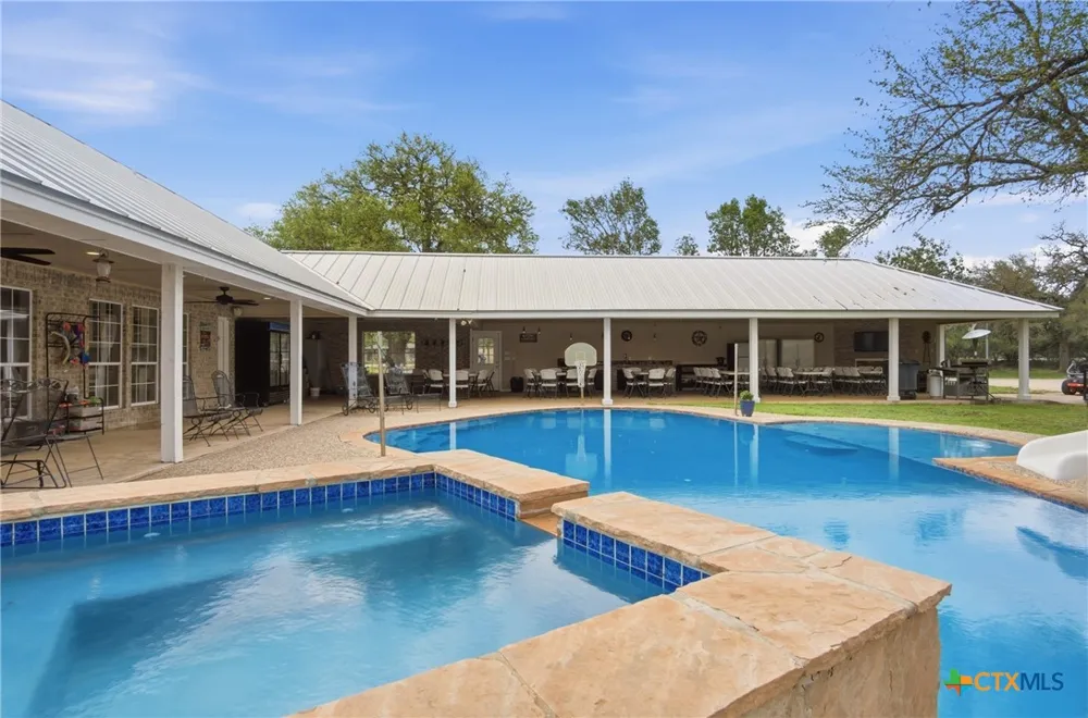 642 Phantom Rider Trail Spring Branch, TX 78070