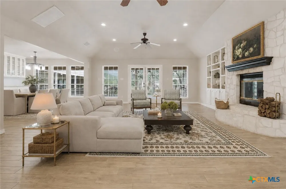 642 Phantom Rider Trail Spring Branch, TX 78070