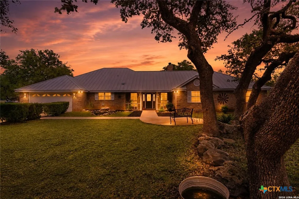 642 Phantom Rider Trail Spring Branch, TX 78070