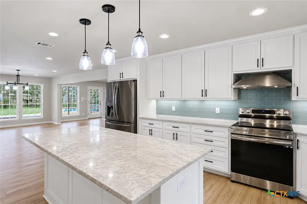 642 Phantom Rider Trail Spring Branch, TX 78070