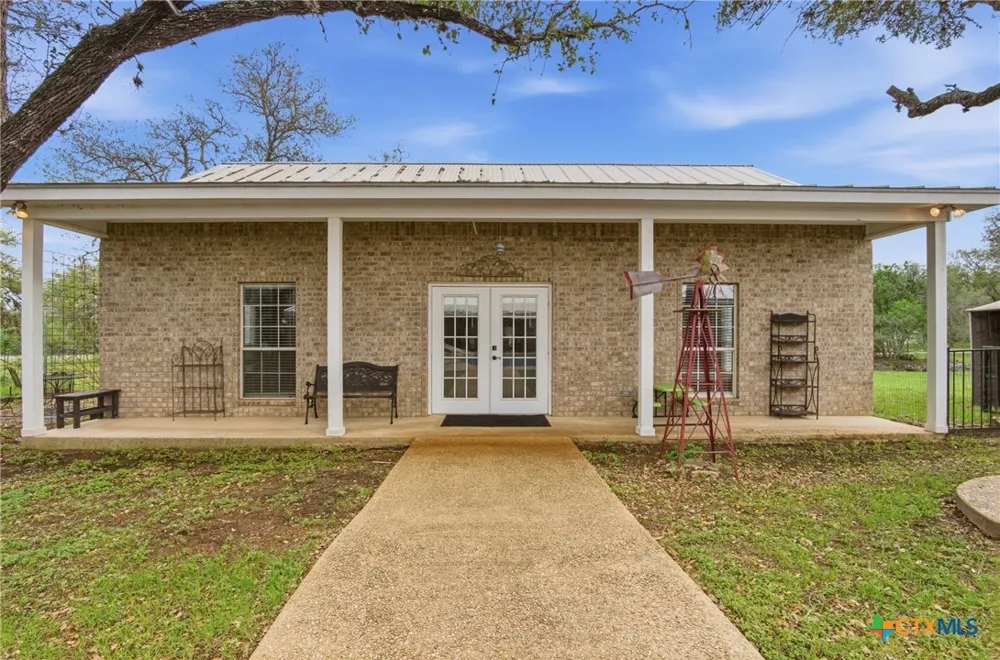 642 Phantom Rider Trail Spring Branch, TX 78070