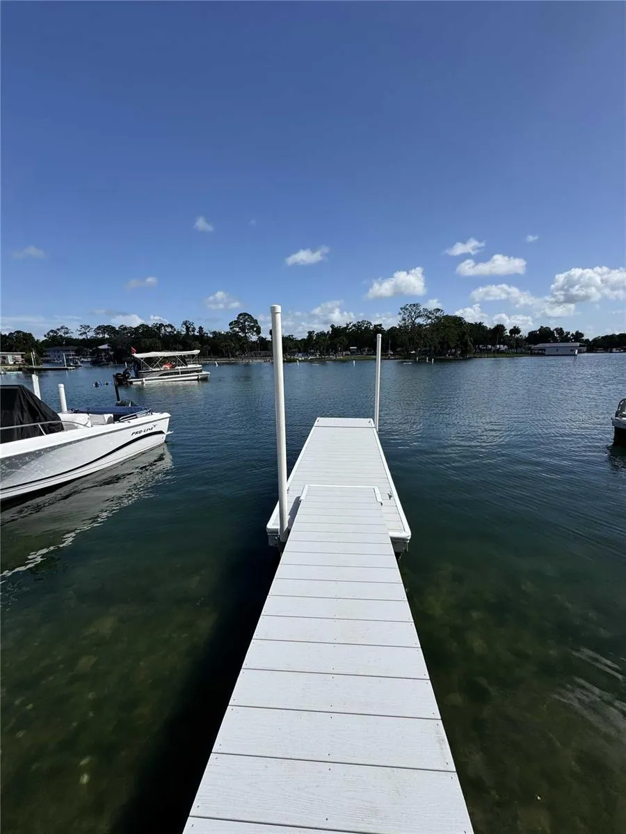 30 SE VALARE LANE #102C Crystal River, FL 34429