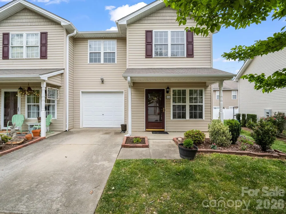 64 Lanceford Circle Fletcher, NC 28732