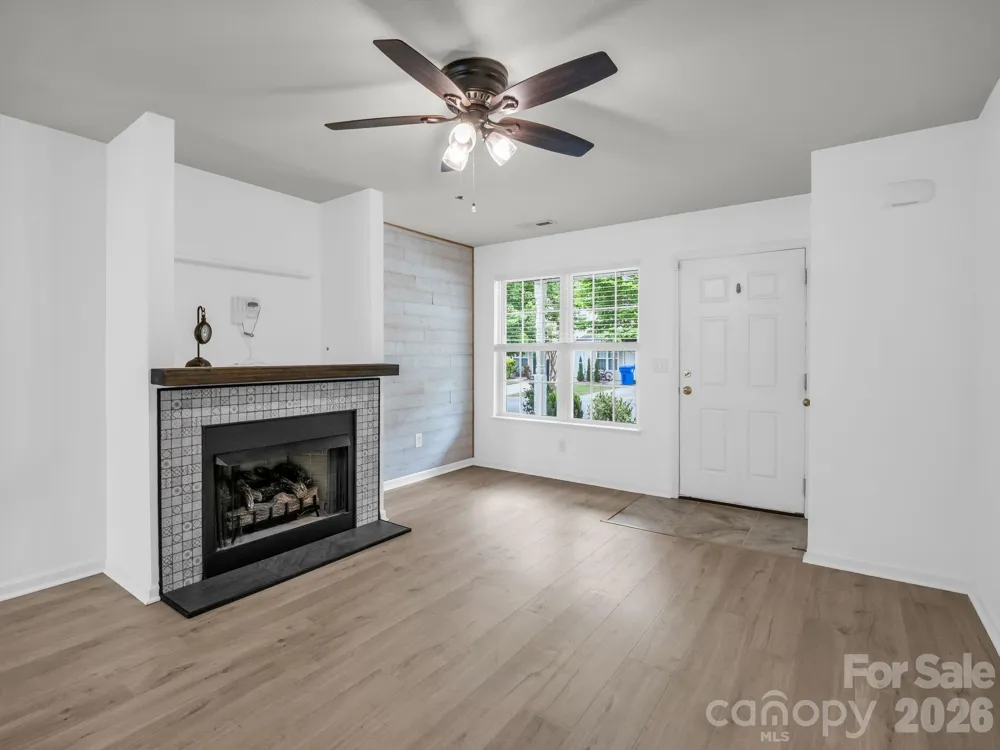 64 Lanceford Circle Fletcher, NC 28732